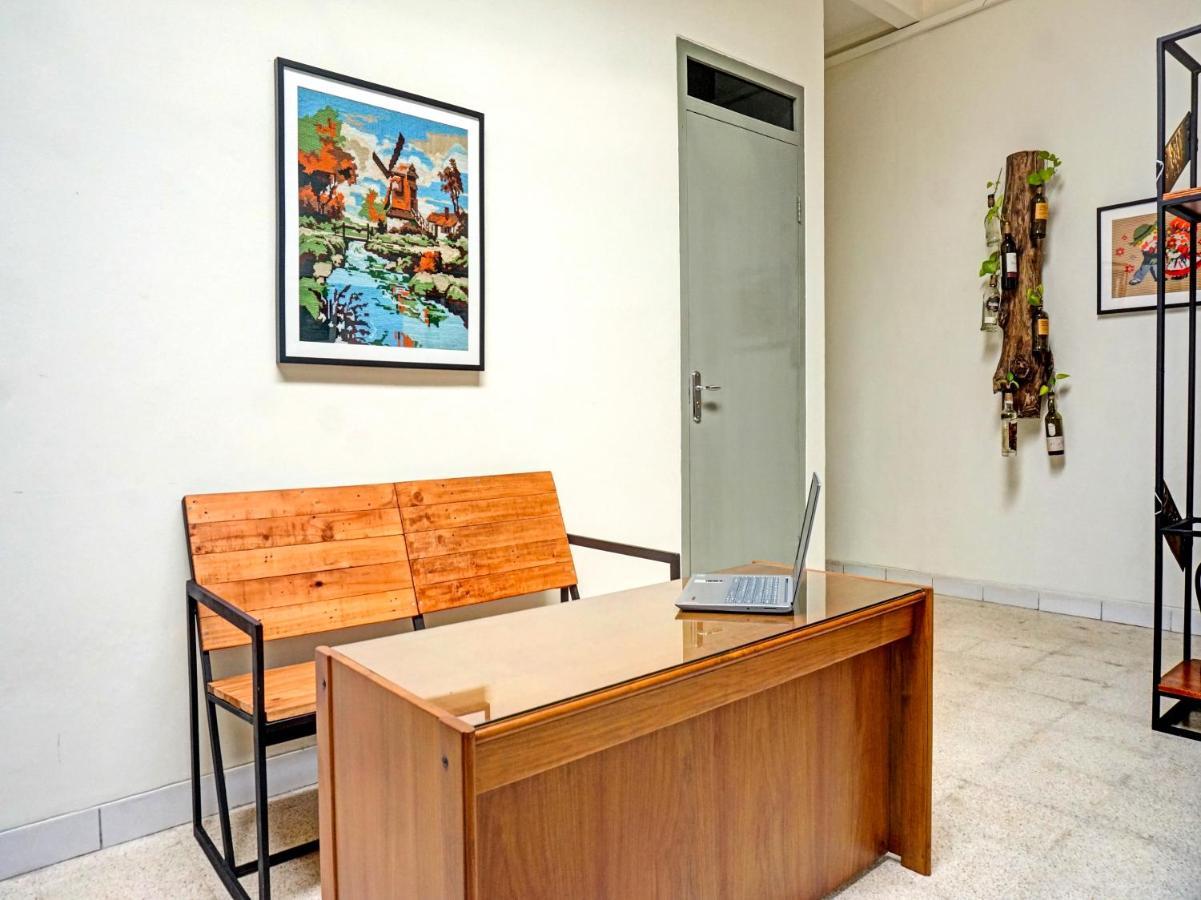 Oyo 91658 Luci'S House Ξενοδοχείο Τζακάρτα Εξωτερικό φωτογραφία