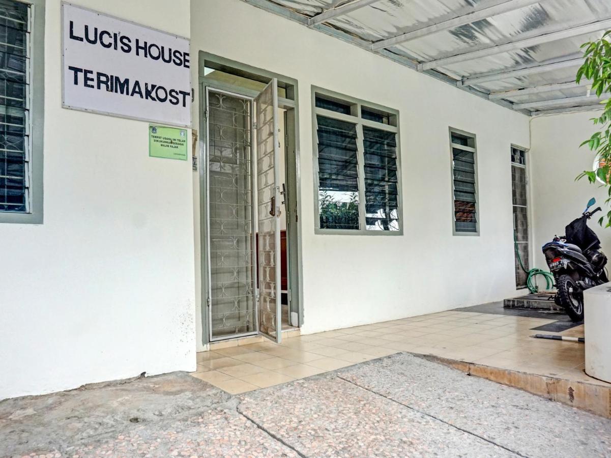 Oyo 91658 Luci'S House Ξενοδοχείο Τζακάρτα Εξωτερικό φωτογραφία