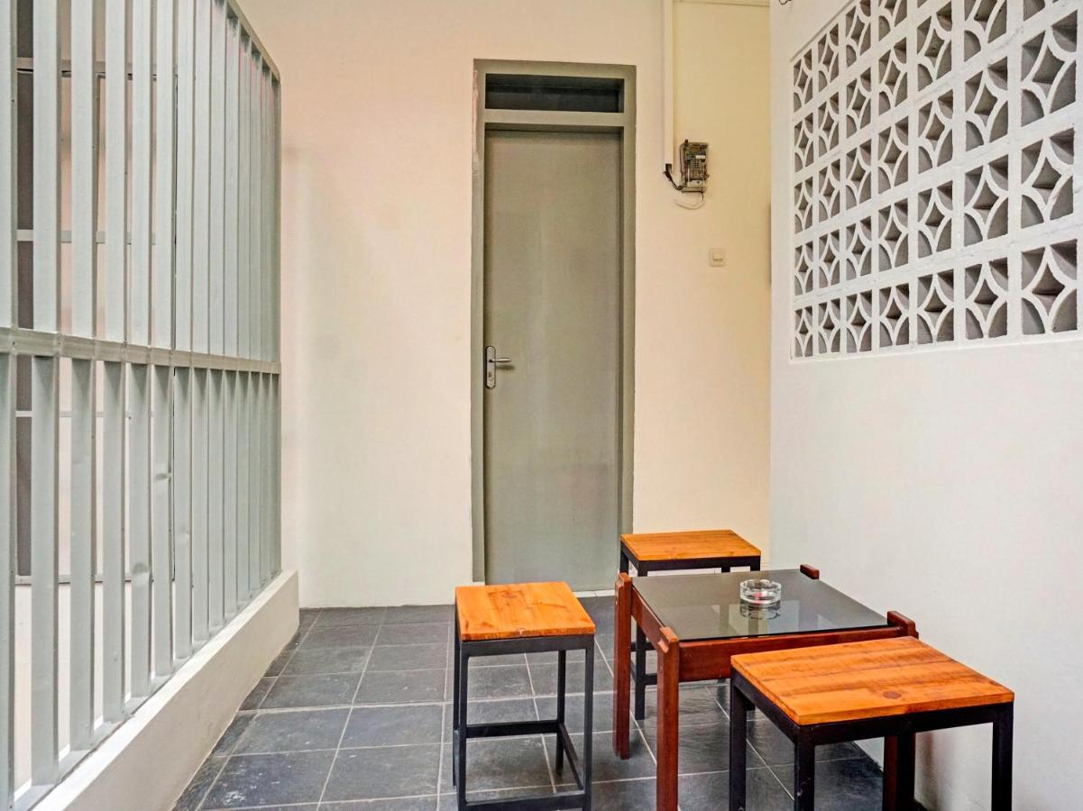 Oyo 91658 Luci'S House Ξενοδοχείο Τζακάρτα Εξωτερικό φωτογραφία