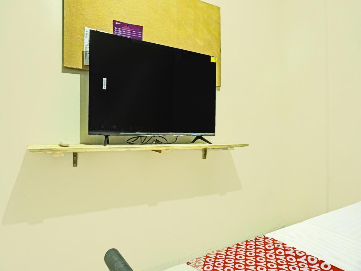 Oyo 91658 Luci'S House Ξενοδοχείο Τζακάρτα Εξωτερικό φωτογραφία