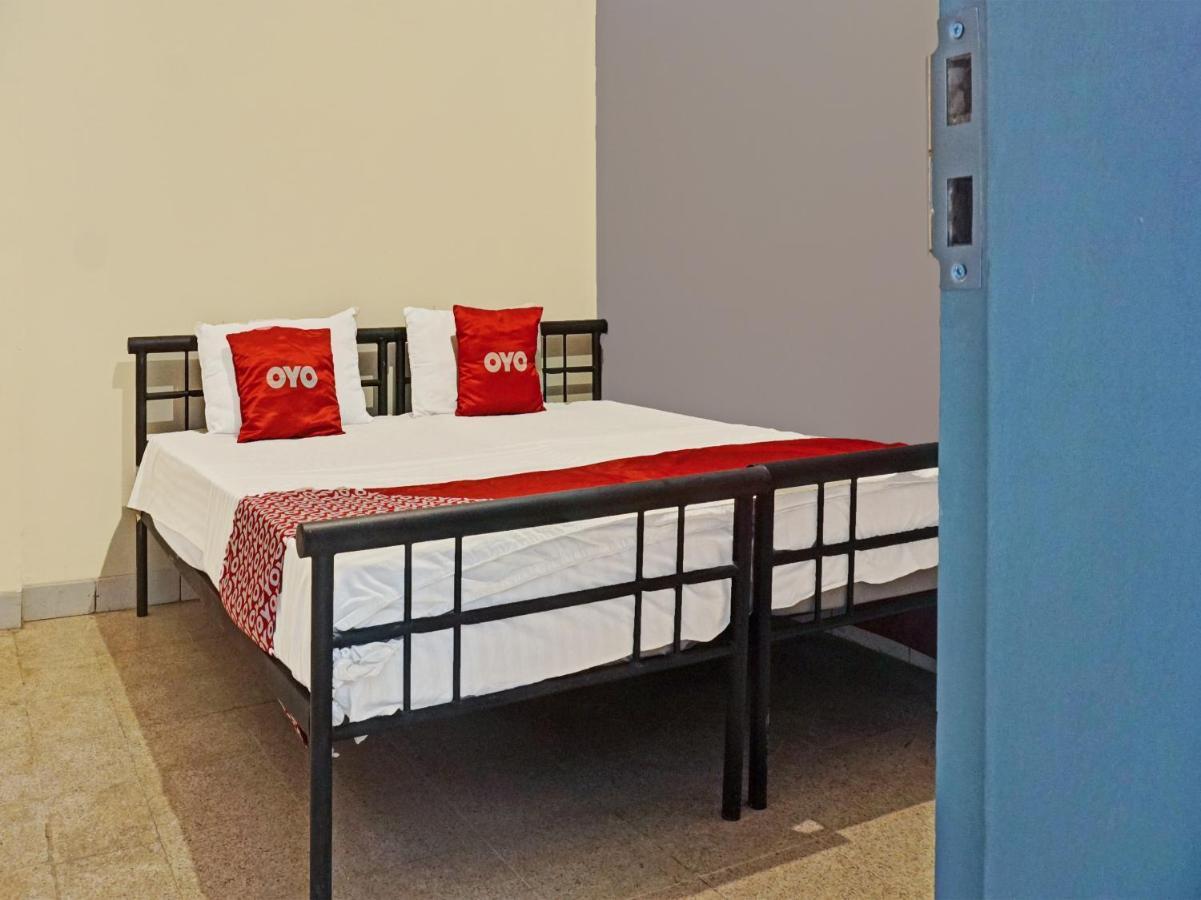 Oyo 91658 Luci'S House Ξενοδοχείο Τζακάρτα Εξωτερικό φωτογραφία