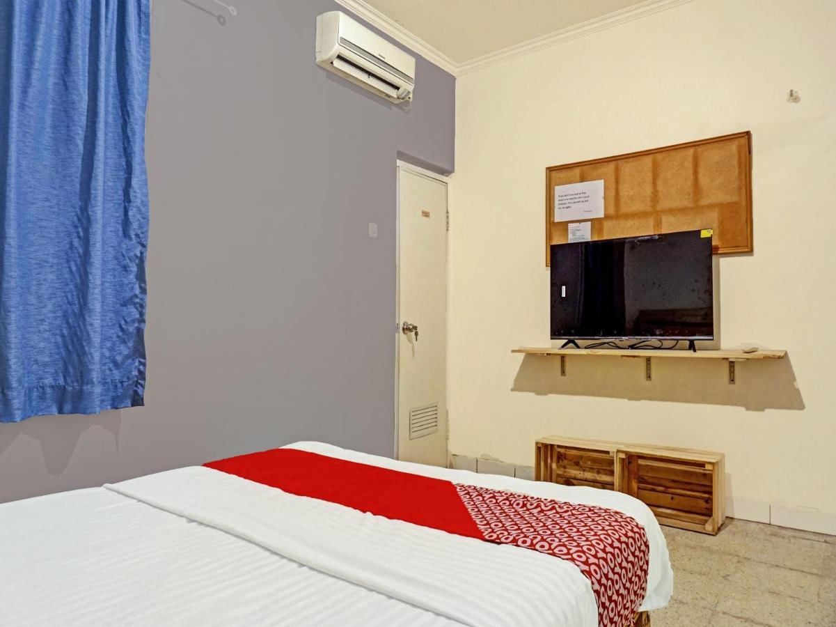 Oyo 91658 Luci'S House Ξενοδοχείο Τζακάρτα Εξωτερικό φωτογραφία