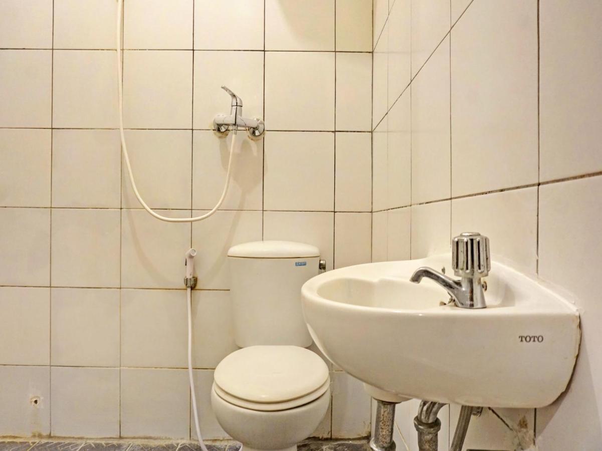 Oyo 91658 Luci'S House Ξενοδοχείο Τζακάρτα Εξωτερικό φωτογραφία