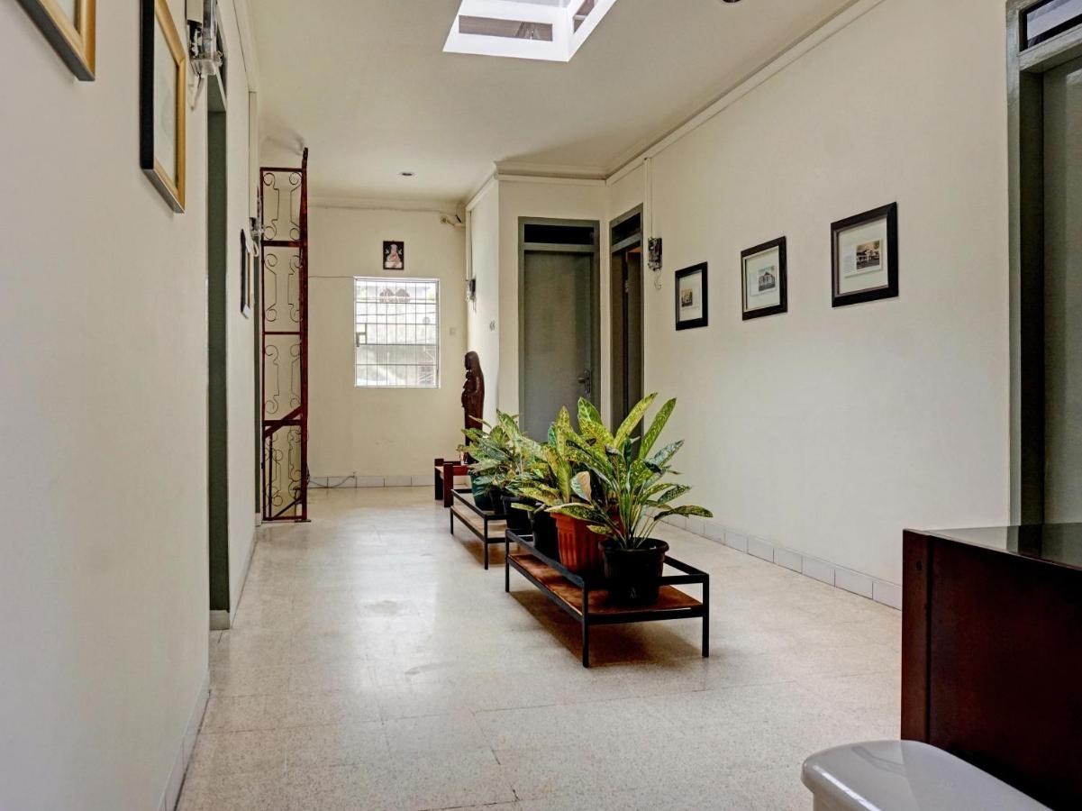 Oyo 91658 Luci'S House Ξενοδοχείο Τζακάρτα Εξωτερικό φωτογραφία